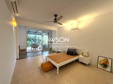 4 Bedroom Townhouse, Duplex