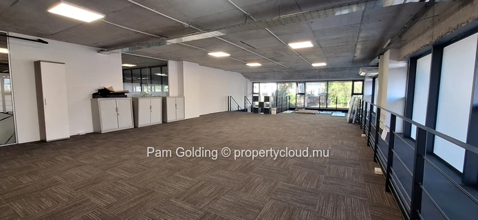 Bureaux d’exception à louer – IconEbene, Lot 441