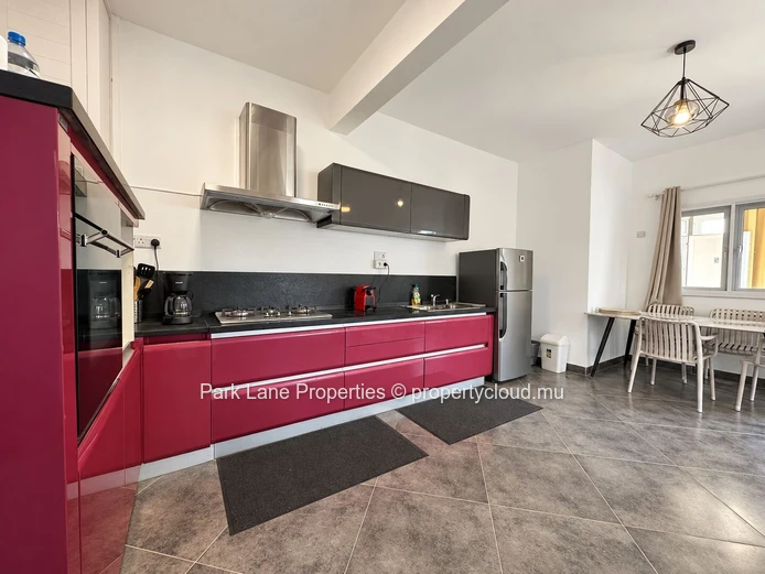 À louer à Péreybère : appartement de 2 chambres proche de la plage