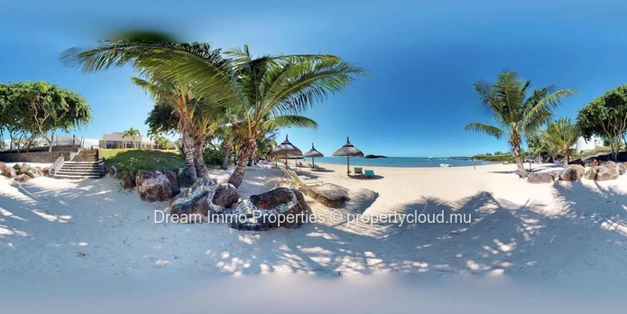 Superbe Villa Sur Le Golf A Azuri Village Avec Acces Hotel Radisson Blu – Ile Maurice