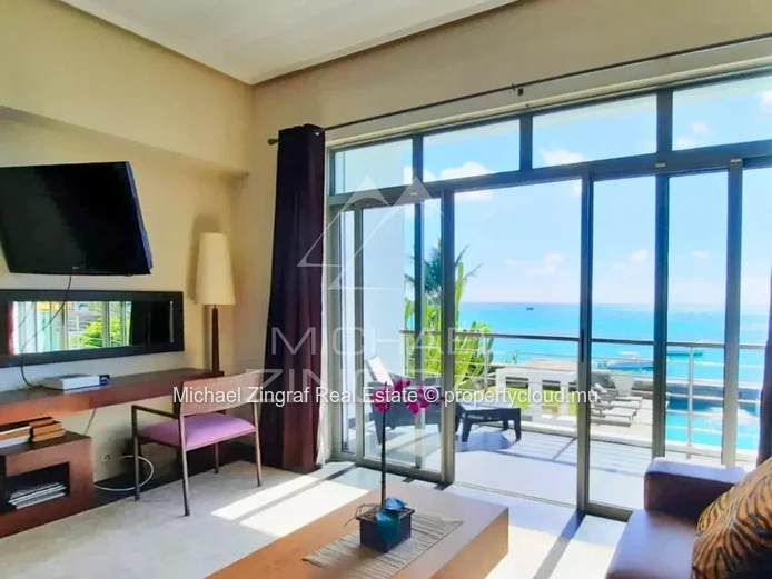 Mauritius – Exceptional 4-Bedroom Beachfront Villa with Panoramic Ocean Views in Pointe aux Canonniers