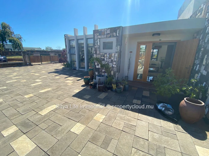 Large and beautiful 3 bedroom house