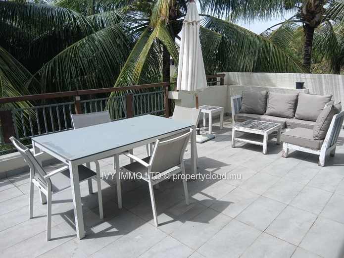 FOR SALE – Luxury Beachfront Penthouse in Bain Boeuf