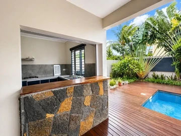 4 Bedroom Villa