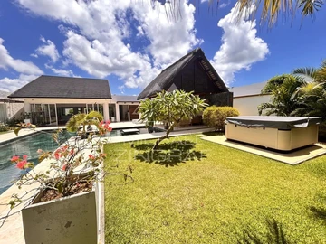4 Bedroom Villa