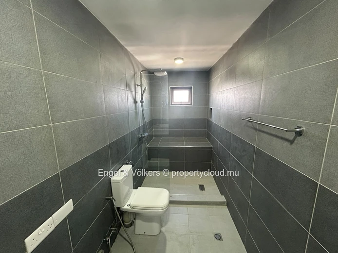 Exclusive 3-Bedroom Loft with Private Plunge Pool and Sea Views – Flic en Flac