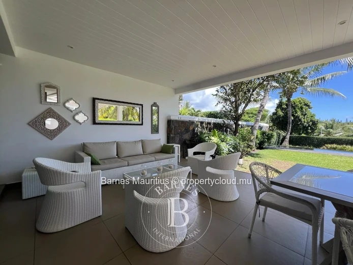 AZURI RESORT - 4-Bedroom Villa with Garden & Pool