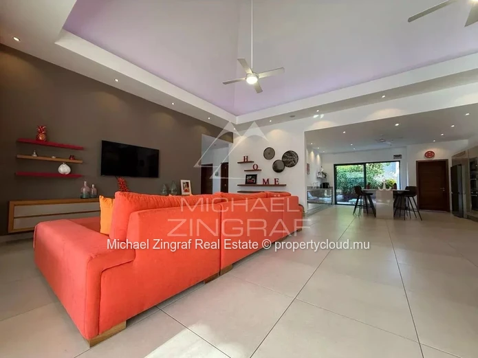 Exceptional Villa in a Residence in Pereybere
