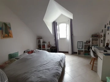 7 Bedroom House