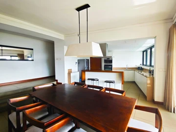 4 Bedroom Apartment