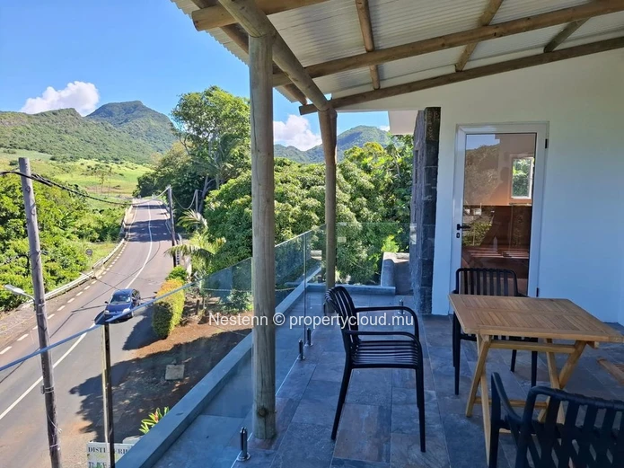 Appartement de 3 chambres avec vue sur la montagne.