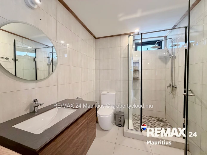 Bright New Apartment in Grand Baie