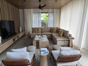 4 Bedroom Villa