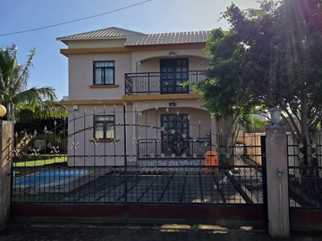 4 Bedroom Villa