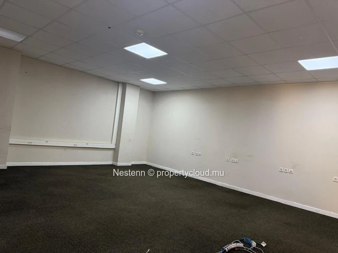 Office space of 1,000 m² on the 8th Floor
