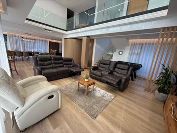 4 Bedroom Villa