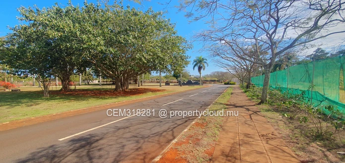 8.33 Perches Residential Land for Sale – Royal Park, Balaclava 
