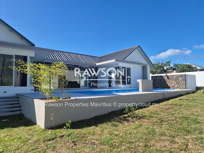 Modern 4-Bedroom Villa for Rent in a Private Gated Estate