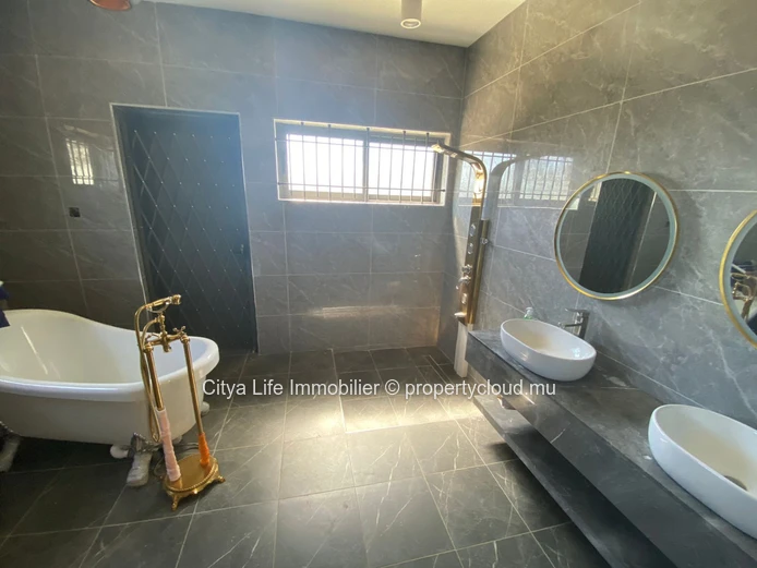 Large and beautiful 3 bedroom house