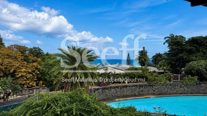 Coastal Elegance and Ocean Horizons
