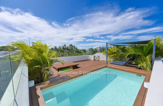 Luxurious furnished apartment in Péreybère with rooftop pool and sea view - Ideal investment for foreigners - €715,000