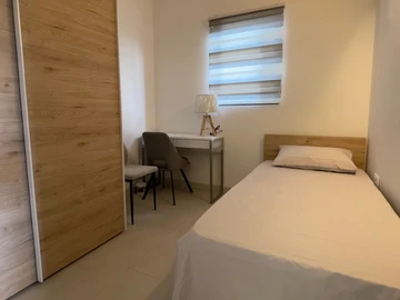 2 Bedroom Apartment