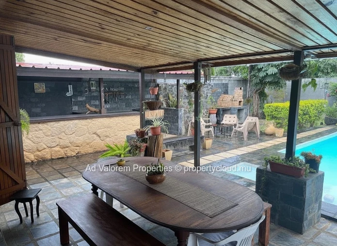 Maison de 4 chambres avec piscine à vendre à Tamarin