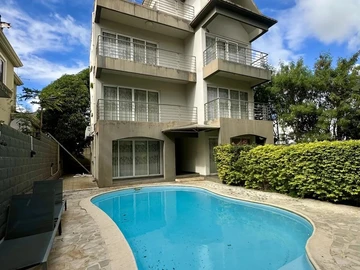 25 Bedroom Hotel