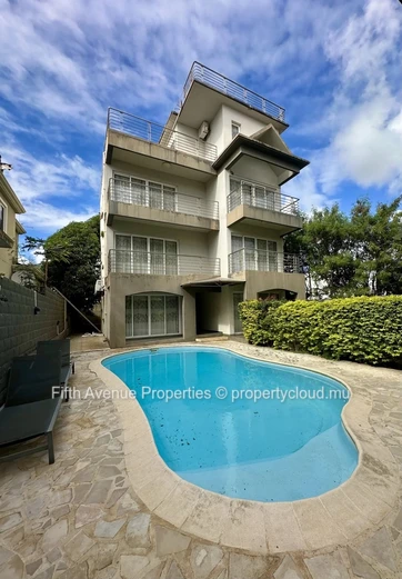 25-Bedroom Guest House – Exceptional Investment Opportunity