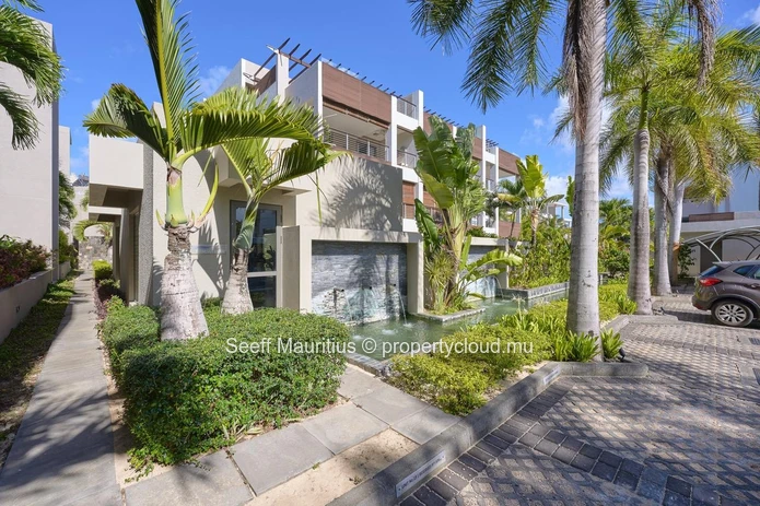 Exclusive Villa in Bain Boeuf: Perfect for Beach Lovers