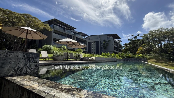 Luxurious Modern Living 4-bed at Domaine de Belle Vue - O Petit Parc