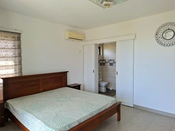 4 Bedroom Townhouse, Duplex