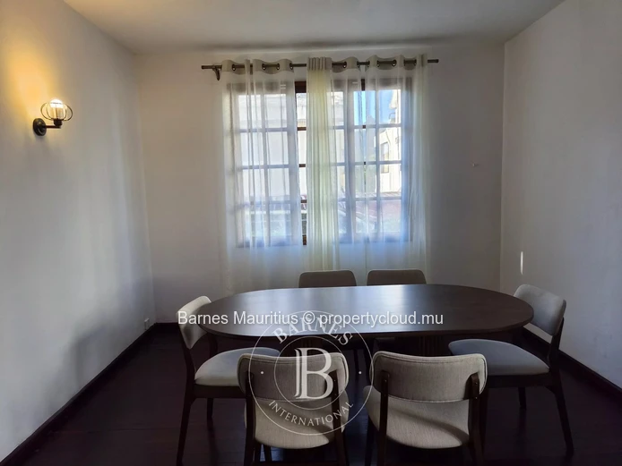 MOKA - Office for Rent - 5 rooms