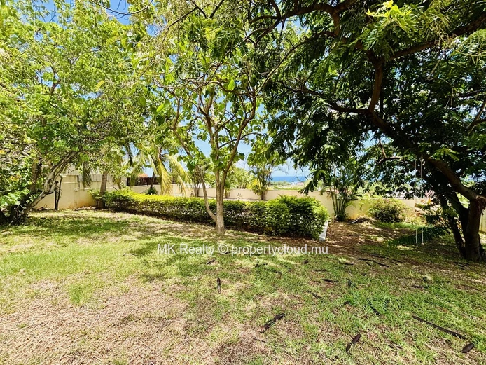 House For Sale In Tamarin