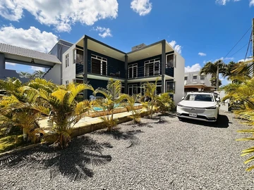 4 Bedroom Villa