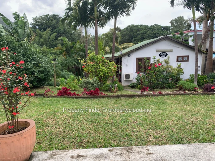 2 propriétés à vendre à Chamarel