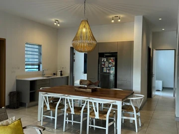 3 Bedroom Townhouse, Duplex