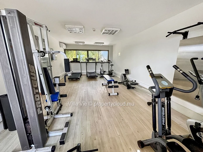 Bon Espoir - Spacieux appartement de 3 chambres en-suite en rez-de-jardin