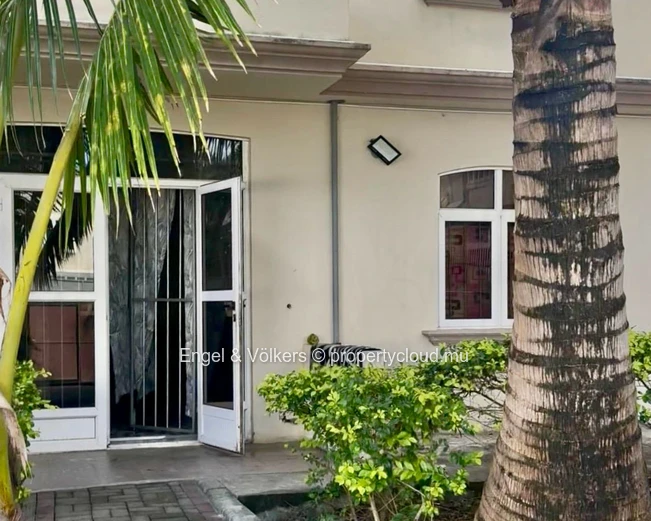 3-Bedroom Apartment with Shared Pool