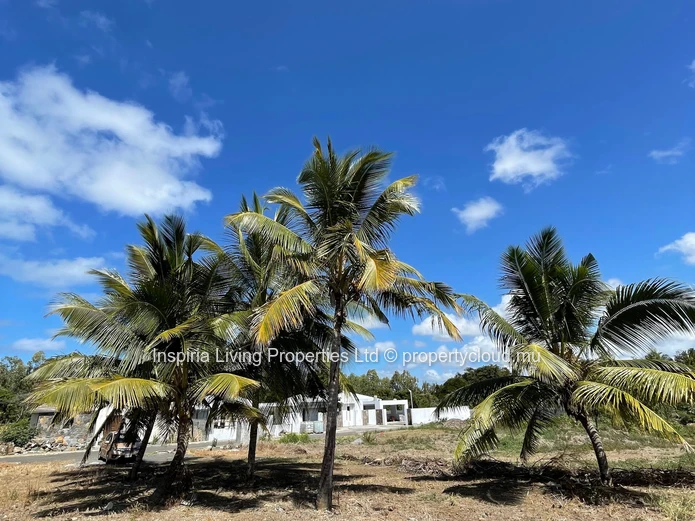 Terrain de 641 m² dans une communaute fermee a Naturo Villas Bras d'Eau