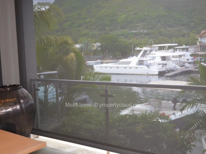 Duplex Villa with 5 en-suite bedrooms, in a Marina, Black River