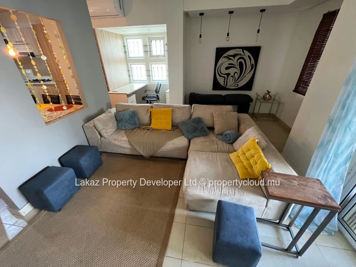 Duplex 3 chambres meublé à Grand Baie – Résidence avec piscine