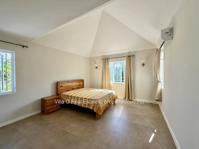 Close to Intermart Calodyne and the beaches, welcomed at the parking area by a lovely landscaped garden, bright furni...