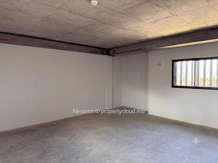 Bureau neuf & moderne de 64.67 m²