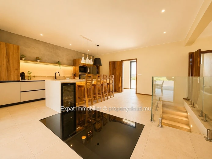Exceptional 3-Bedroom Villa with Office for Rent at Domaine de Palmyre