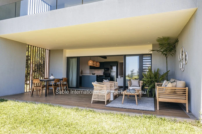 Appartement R+2 à vendre à Goodlands, Rivière du Rempart, 142m², 3 chambres, vue mer, piscine commune, parking gardé.