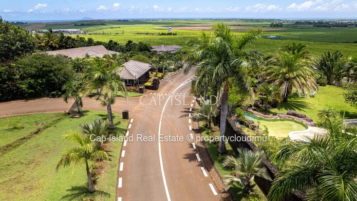 À Vendre – Villa de Prestige à Belle Vue Harel, Hillside