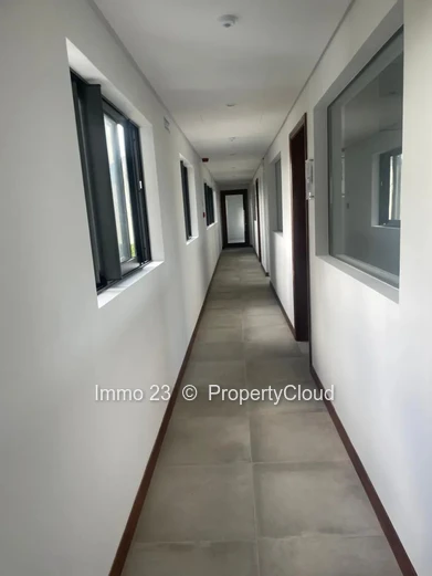 Office - 50.18m2 - Moka - Ref. BU92004LO