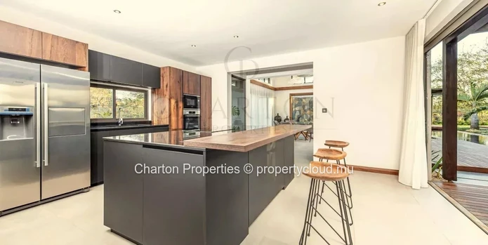 Contemporary single-story villa with 3 bedrooms, offering an exceptional lifestyle