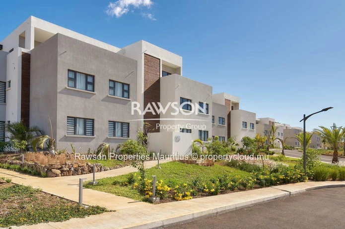 3 Bedroom Apartment | Lagoon View Terrace | Saint Antoine